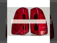 Piezas de accesorios para automóviles Luz trasera LED modificada de plástico ABS para Mazda BT50 2021