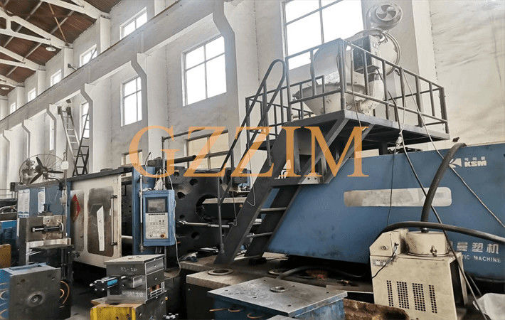 Guangzhou Zimin Auto Parts Co., Ltd. línea de producción del fabricante